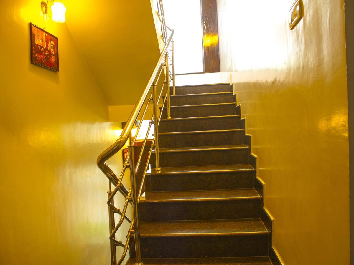 Oyo 3217 Kurinji Residency Hotel Ooty Ngoại thất bức ảnh